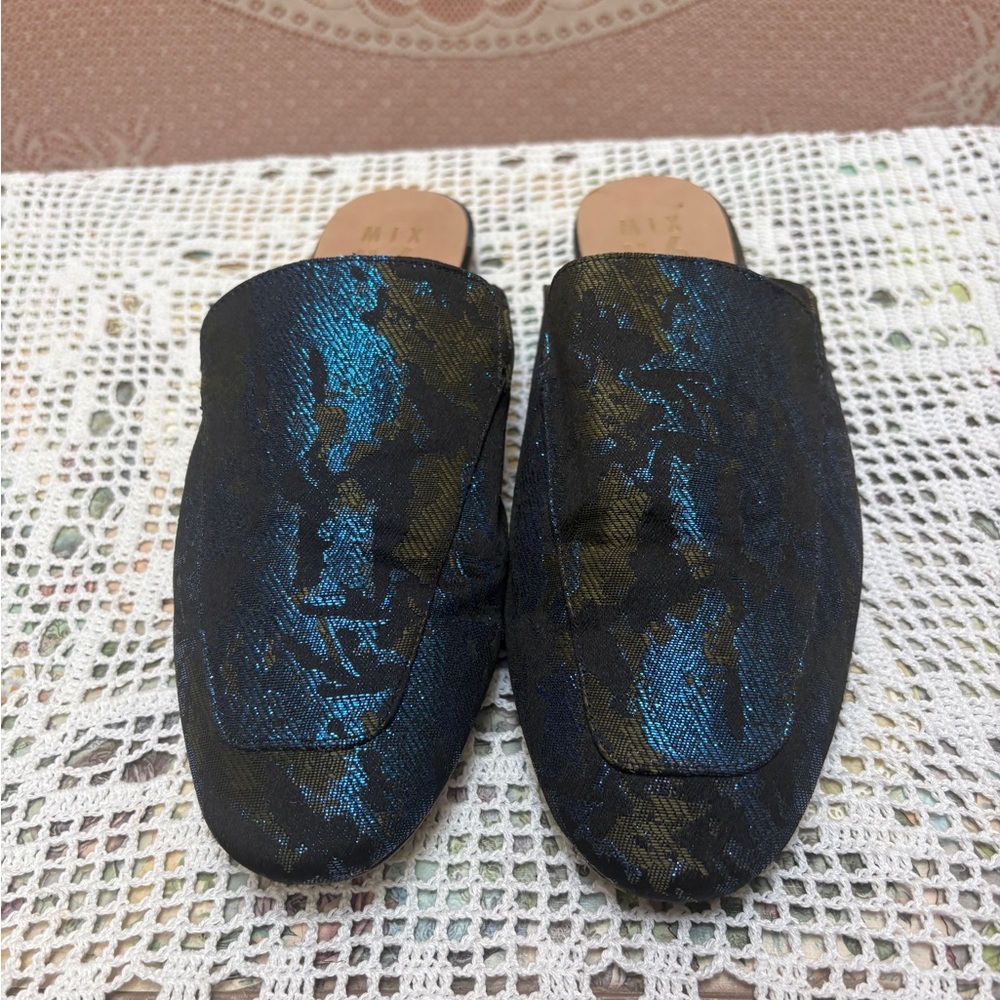 MIX No. 6 Metallic Jacquard Mule Slides – Size 8 - Picture 2 of 8